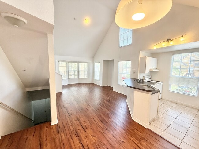 Photo - 6384 Raleigh St