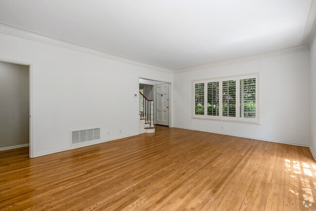 2BD, 2.5BA - 1,550SF - Living Room - Camden Drive