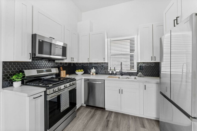 Photo - 5256 Adams Ave Unidad 5