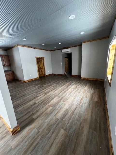 Photo - 7551 Riverside Dr Unit Apt 1