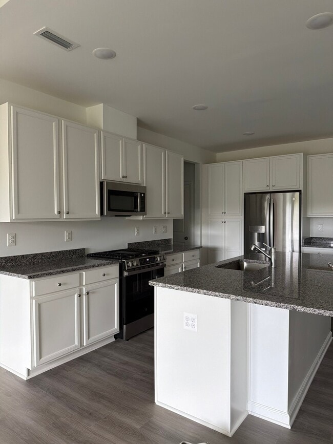 Photo - 20415 Spyglass Cir