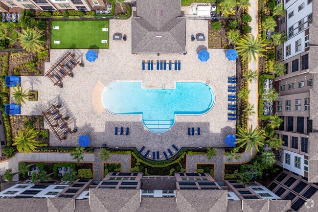 Resort-Style Pool
