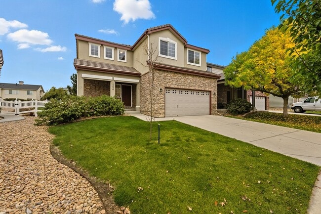 Beautiful 3-Bedroom, 2.5-Bathroom 2-Story ... - Beautiful 3-Bedroom, 2.5-Bathroom 2-Story ...