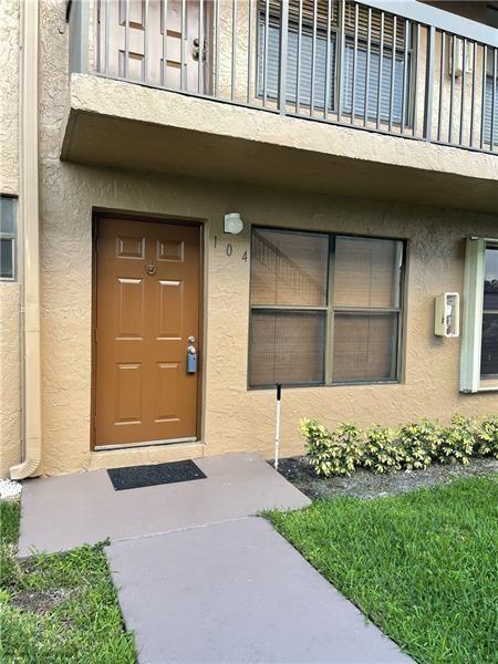 Photo - 10054 Winding Lake Rd Apartments Unit 104