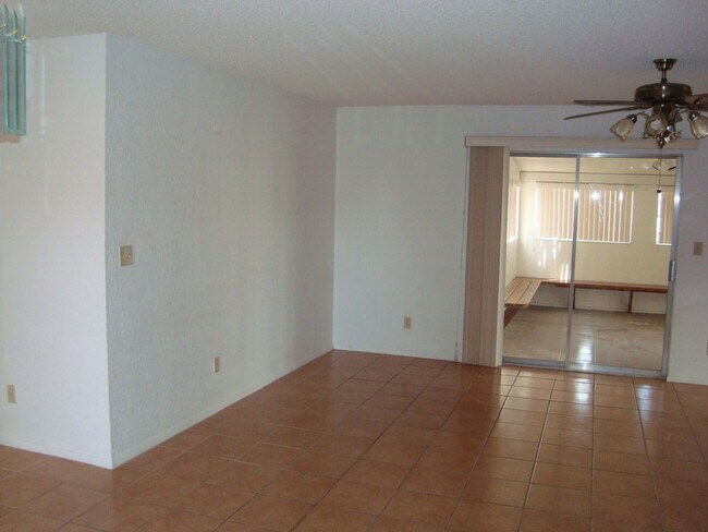 Photo - Refrig A/C 3bed/2bath!