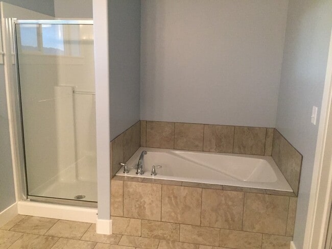 Photo - 2485 N 180th E