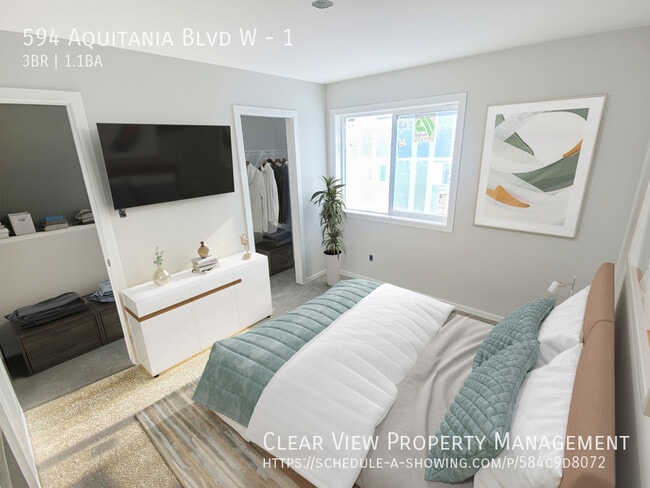 Photo - Beautiful 3 bedrooms Townhouse in Gary Station!