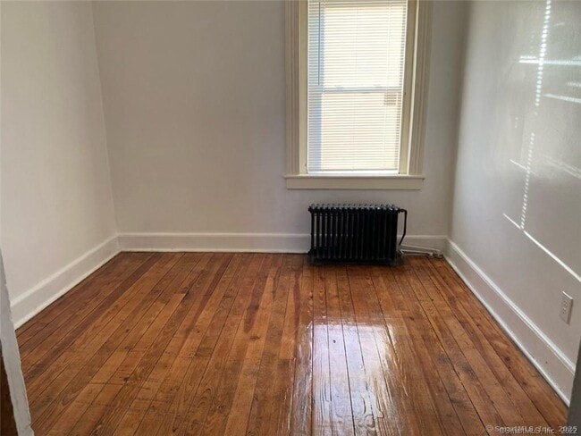 Photo - 14 Portland St