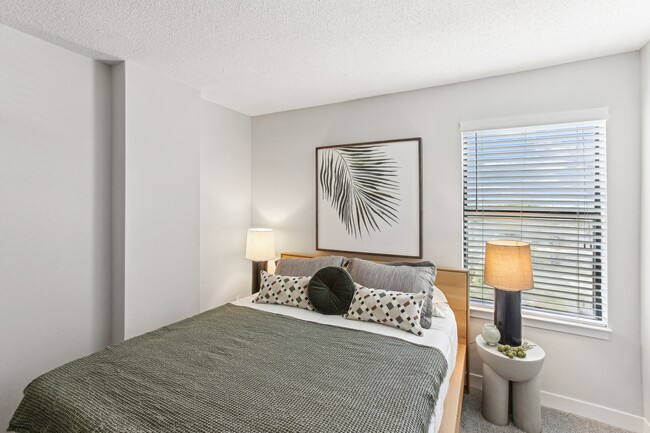 Bedroom - 200 Webster