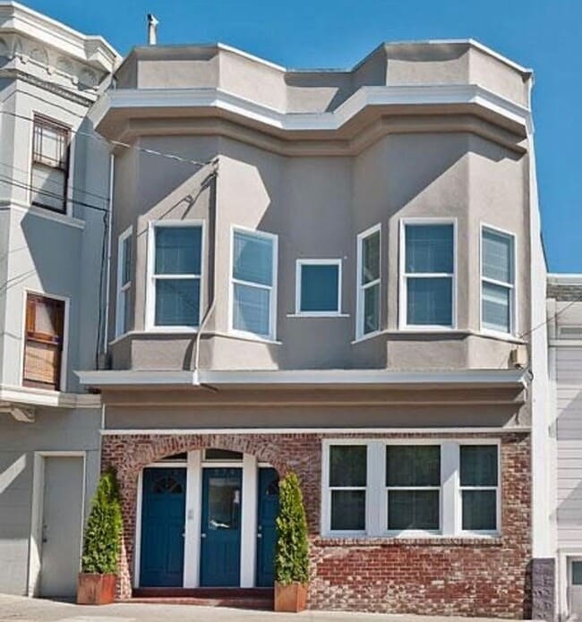 Photo - 372 29th St Apartment Unit 372