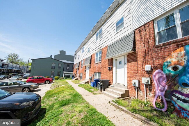 Photo - 330 Hermitage St Unit 2