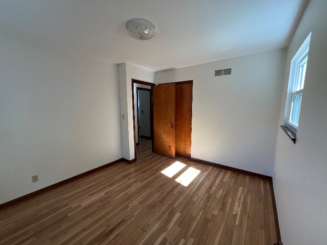 Photo - 193 Bermont Ave
