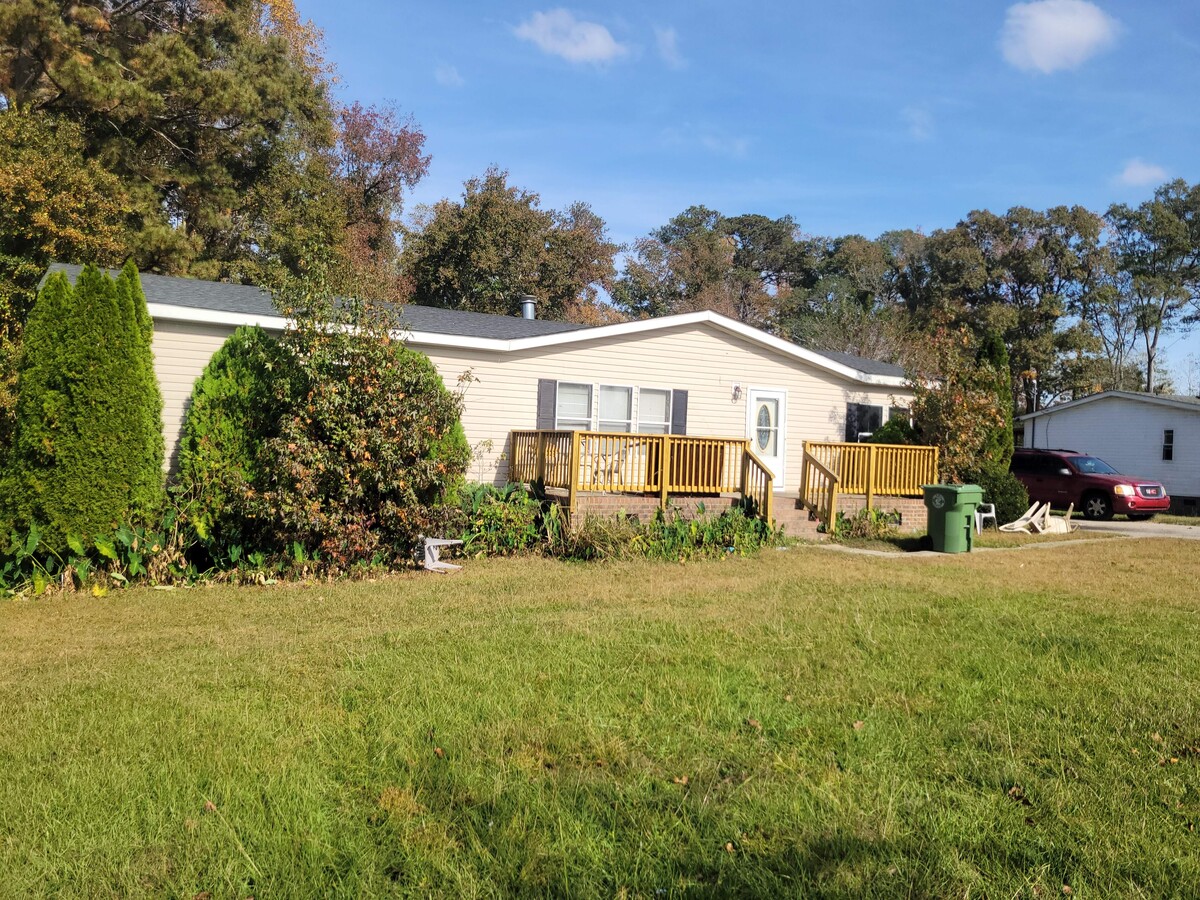 Photo - 227 Granite Dr House