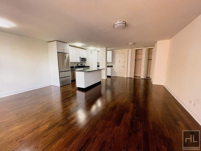 Photo - East 82nd Street Unit 5G