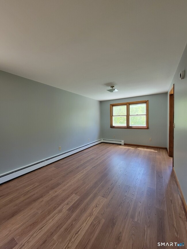 Photo - 18 Parsonage Rd Unit Floor 1