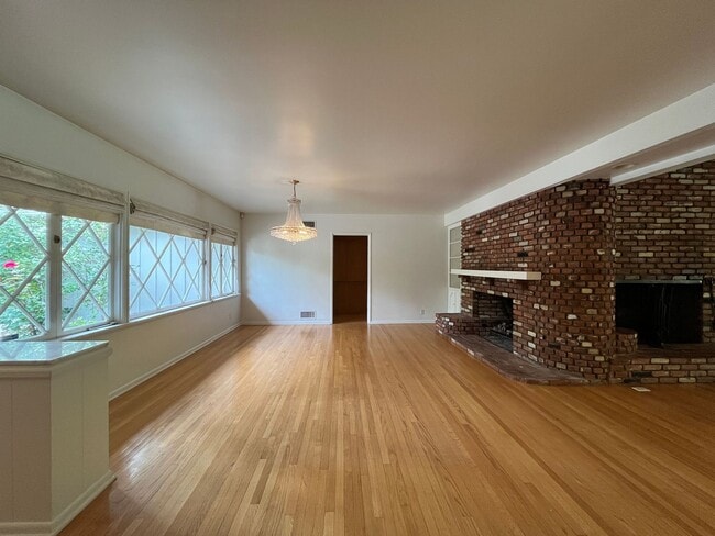 Photo - Encino 3+3 w/gated entry, pool + solar pan...