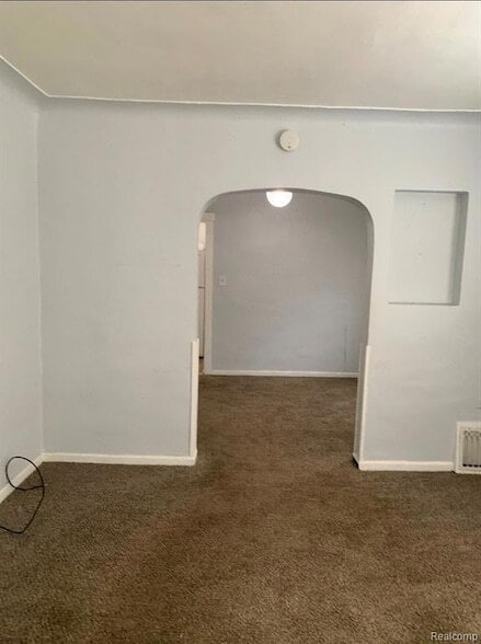 Photo - 2020 Utley Rd