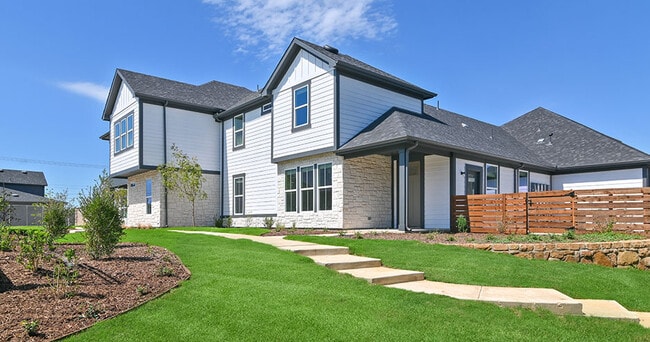 Canvas at Grand Prairie Townhomes