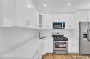 Photo - 196 Brighton 10th St