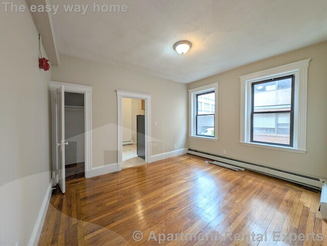 Photo - 77 Hancock St Unit #4