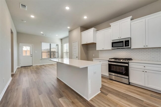 Photo - 1127 Mesa St