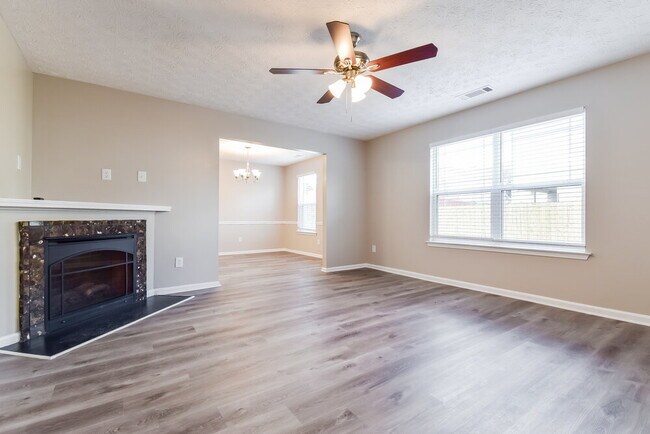 Photo - 1444 Arbor Pl Dr