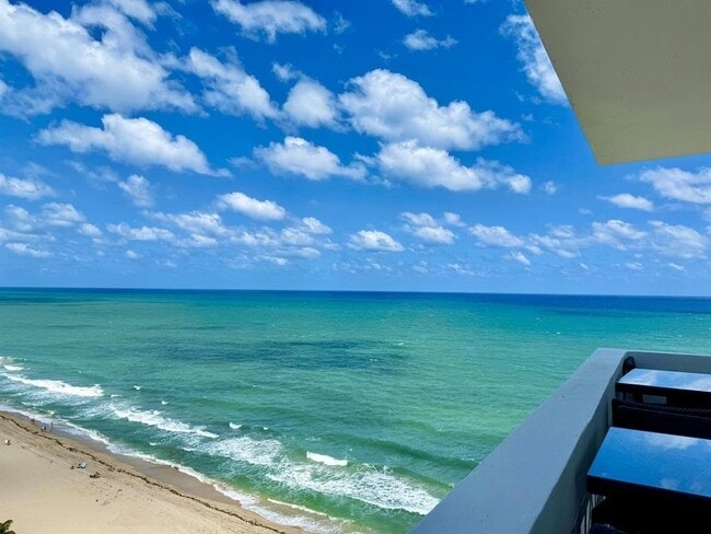 Photo - 4250 Galt Ocean Dr Unit #14t