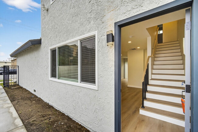 Photo - 11972 Walnut St