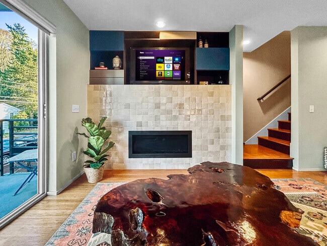 Building Photo - 2451A 55th Ave SW Rental