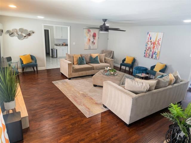 Photo - 2202 Woodsong Trail