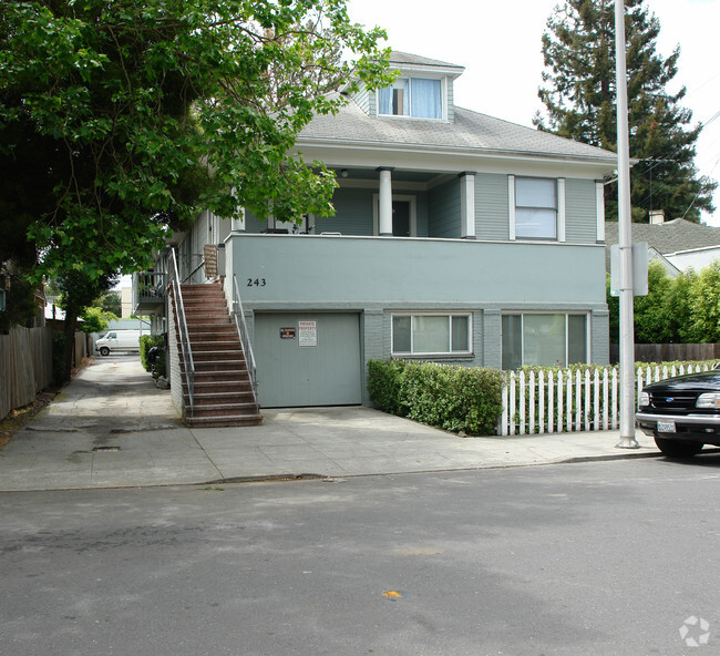 Building Photo - 243 N. Ellsworth Rental