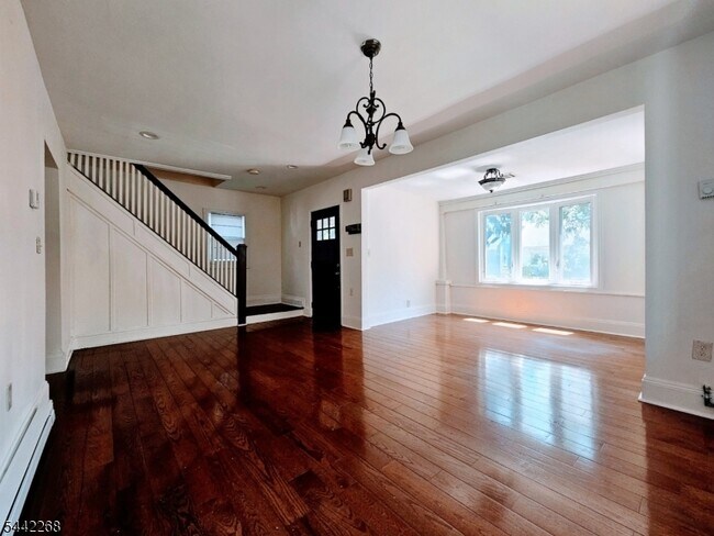 Photo - 91 Mead St