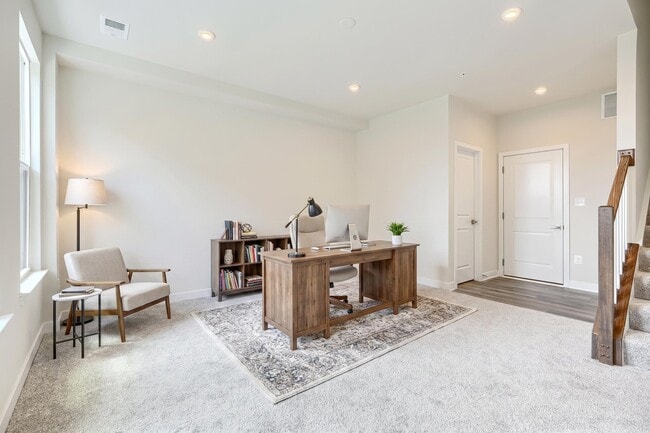 Photo - 2024 Bolton St