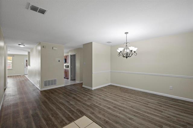 Photo - 2718 Lake Terrace Dr House