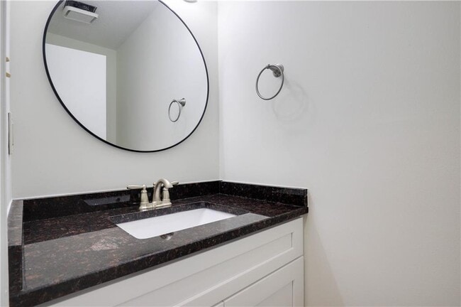 Photo - 304 Lexington Dr