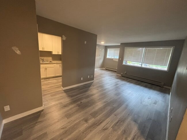 Building Photo - 343-343 Mill St Unit 204