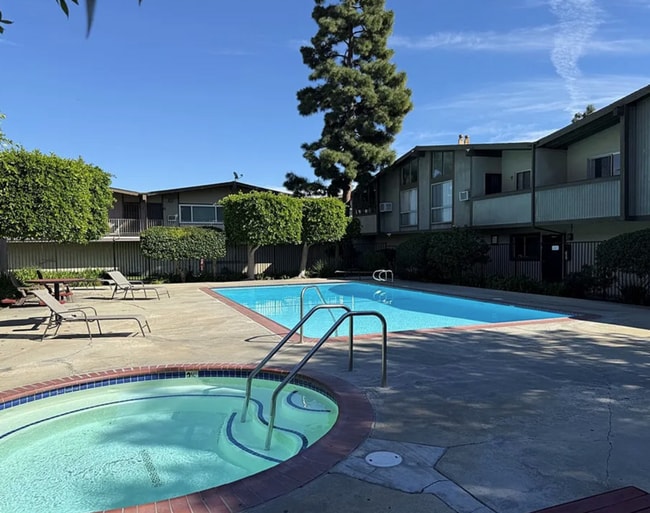 Photo - 23318 Sesame St Unit #H