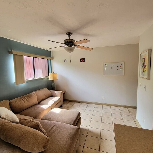 Photo - Near Charlie Young Beach, Kihei Furnished Condo
