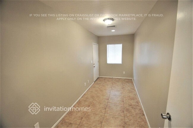 Photo - 2749 E John Cabot Rd