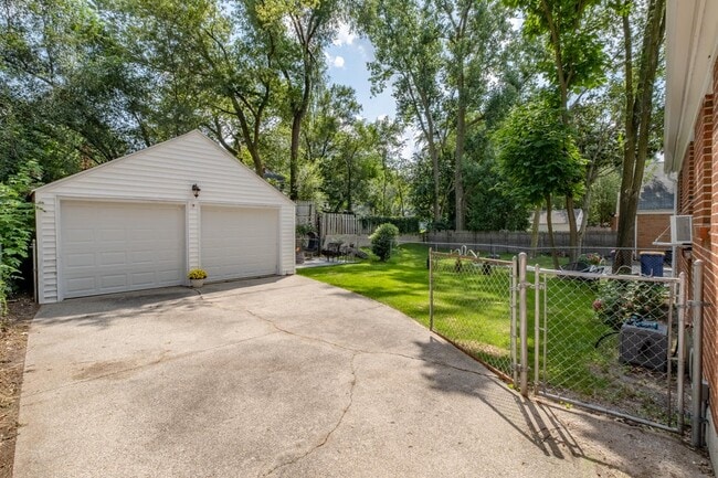 Photo - 1450 Philadelphia Ave SE