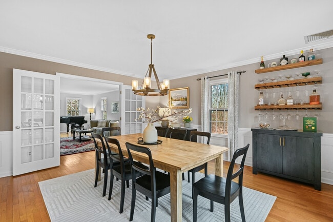 Photo - 395 Thayer Pond Rd