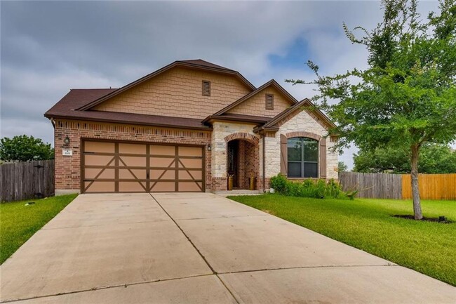 Large 4 Bedroom 3.5 Bath Now Avaliable - Large 4 Bedroom 3.5 Bath Now Avaliable House
