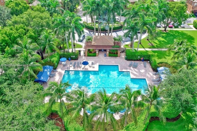 Photo - 1525 Estancia Cir