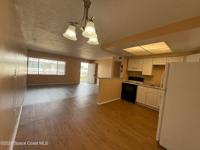 Photo - 800 N Fiske Blvd Unit 313