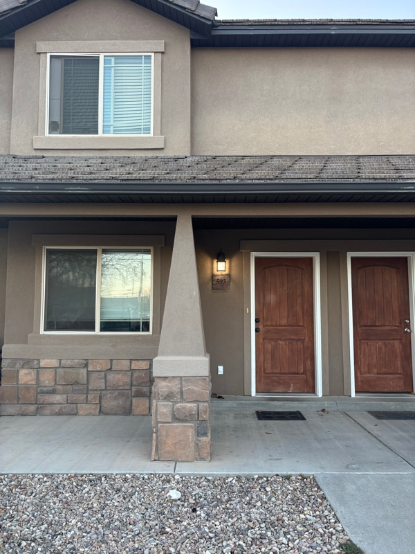 Building Photo - 593 N 50 E