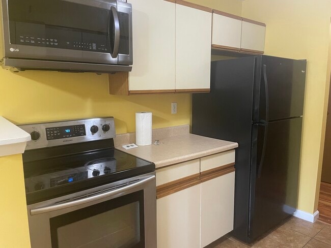 Photo - 20 Providence Dr Unit #144