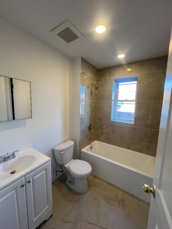 Photo - 559 Broadway Unidad 2