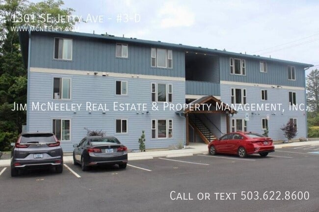 Building Photo - 1301 SE Jetty Ave Unit #3-D Rental