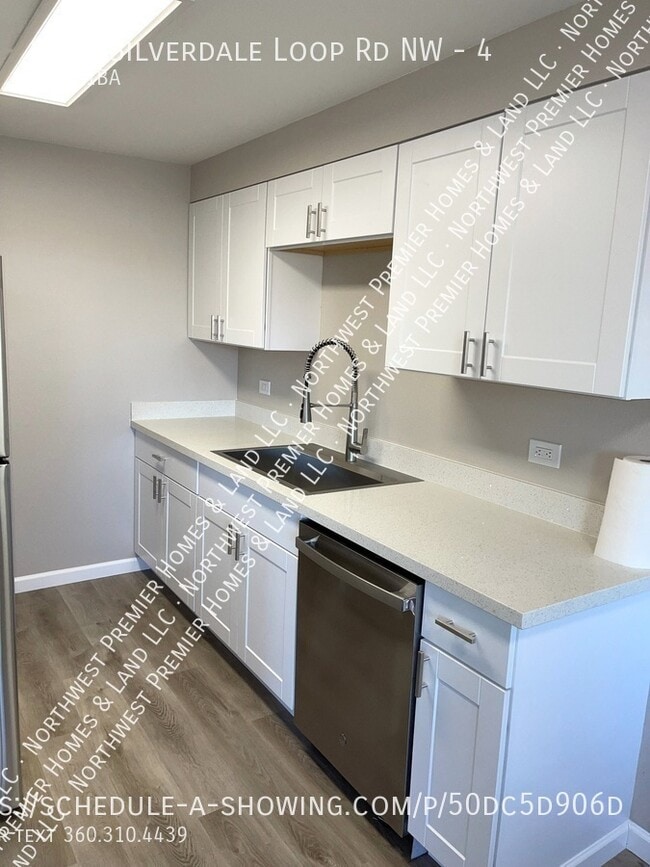 Photo - 9546 Silverdale Loop Rd NW Unit 4