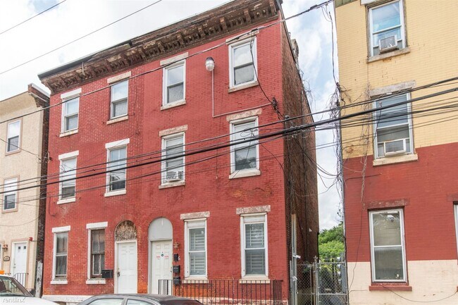 Photo - 1 br, 1 bath Triplex - 1616 WILLINGTON ST ... Unit 3